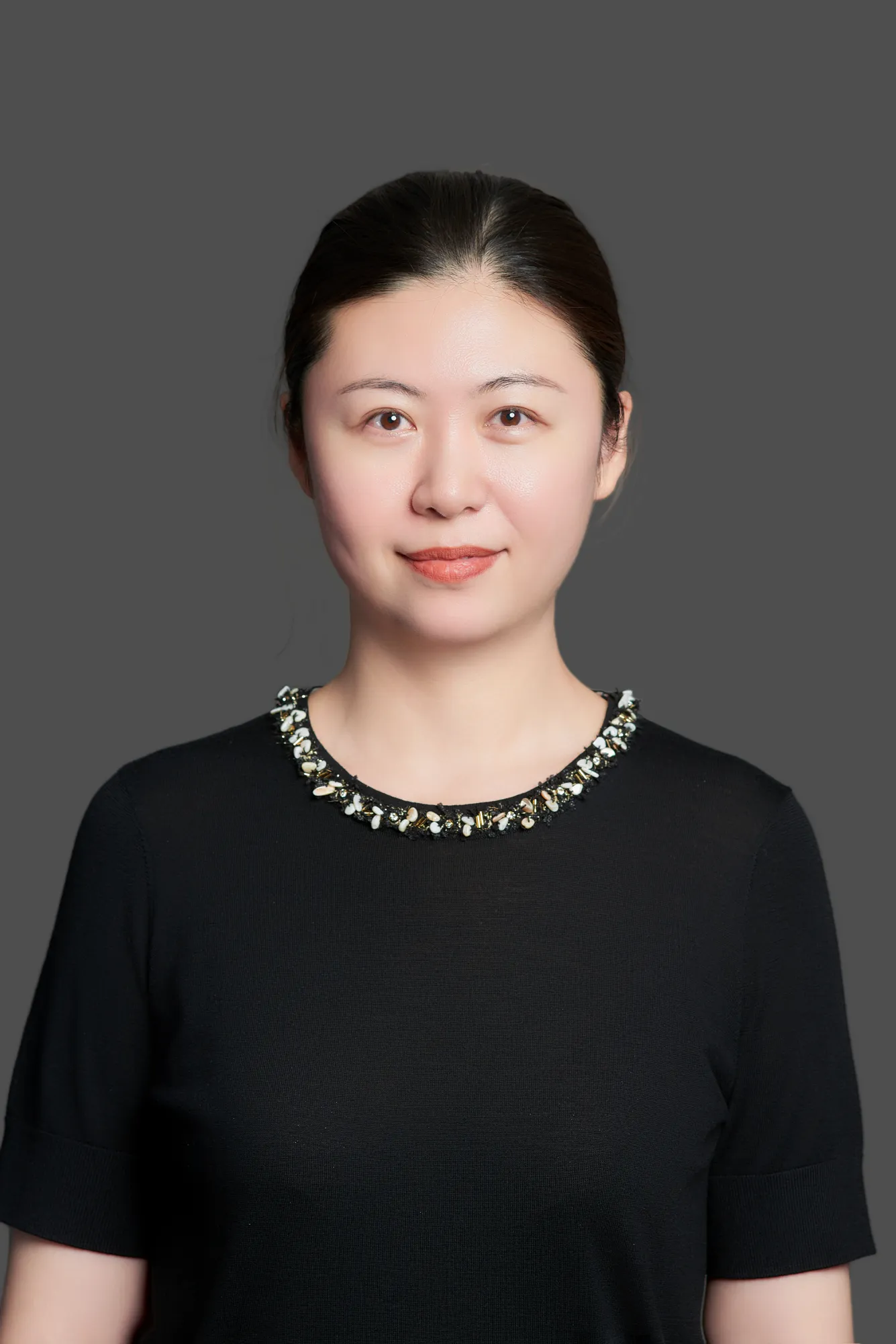 贾沛婷